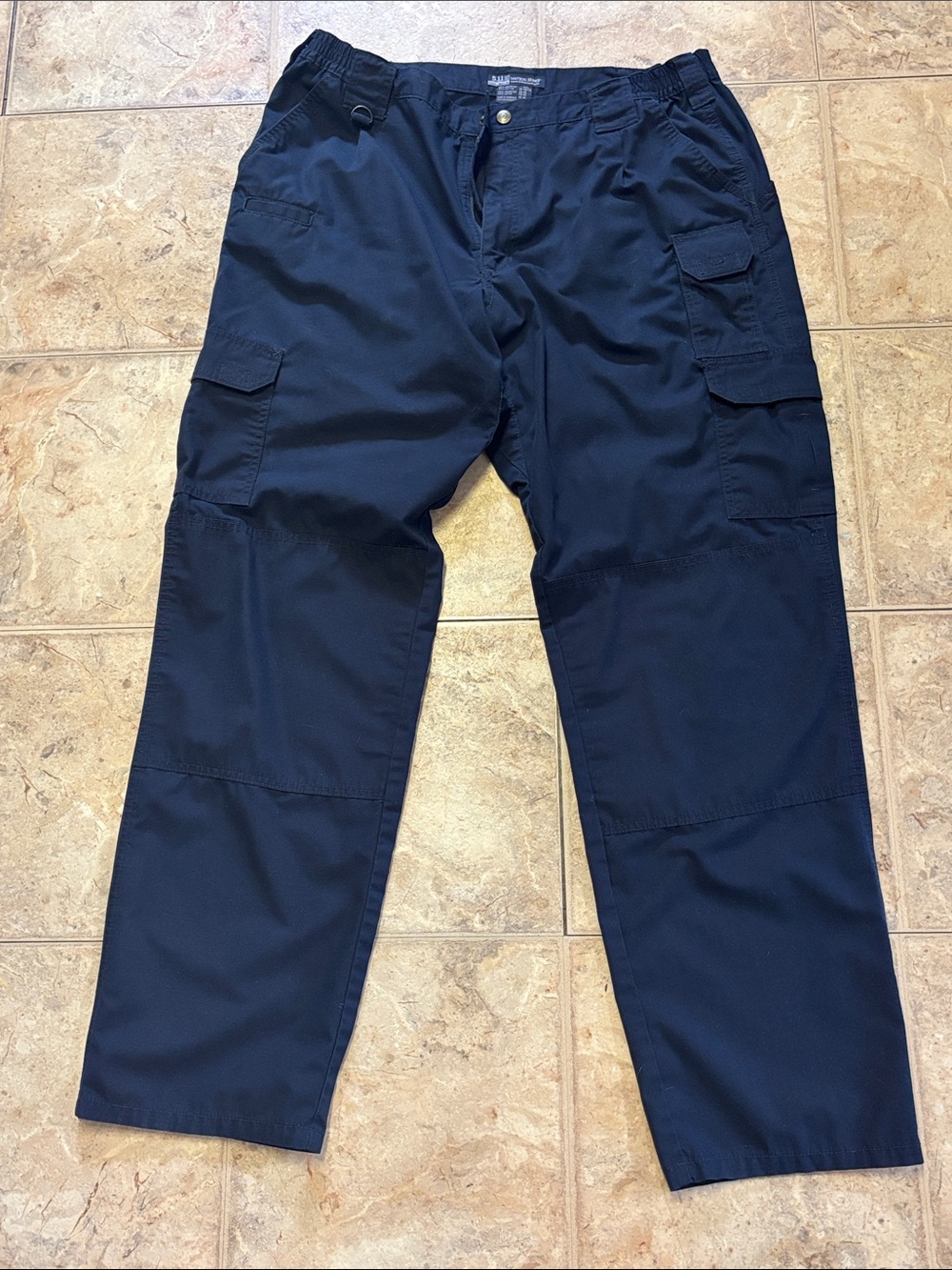 Men's Navy 5.11 Tactical Series Pants - W40 L36